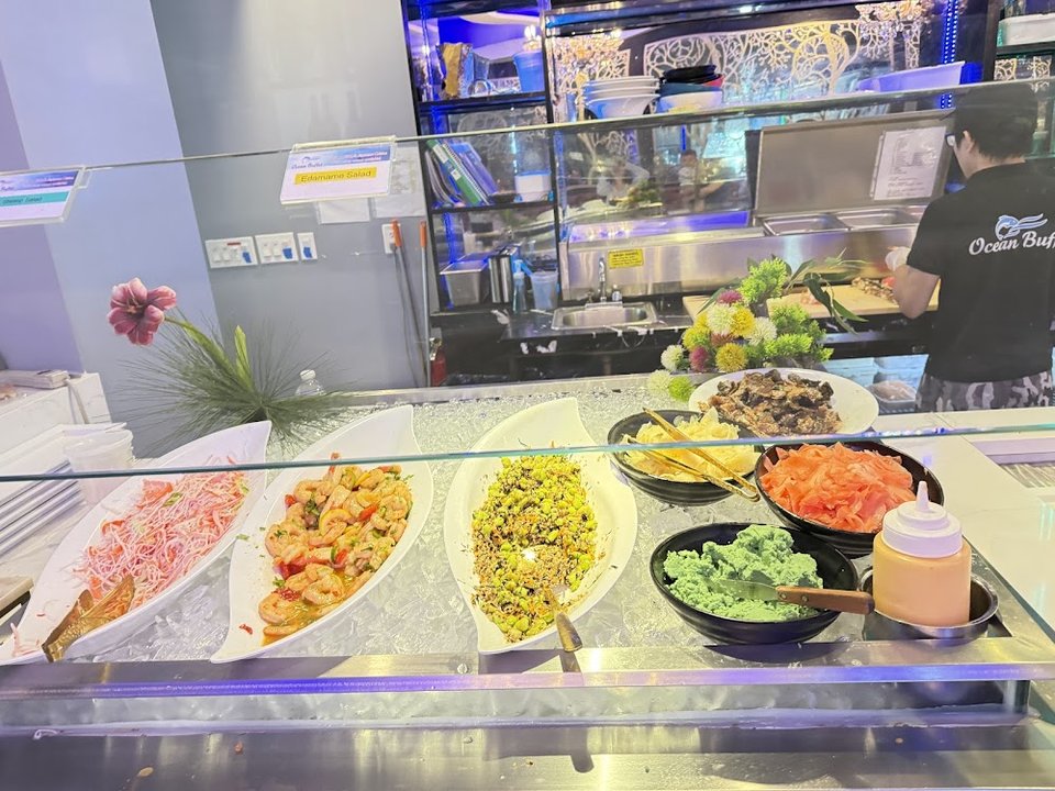 Sushi Bar Side